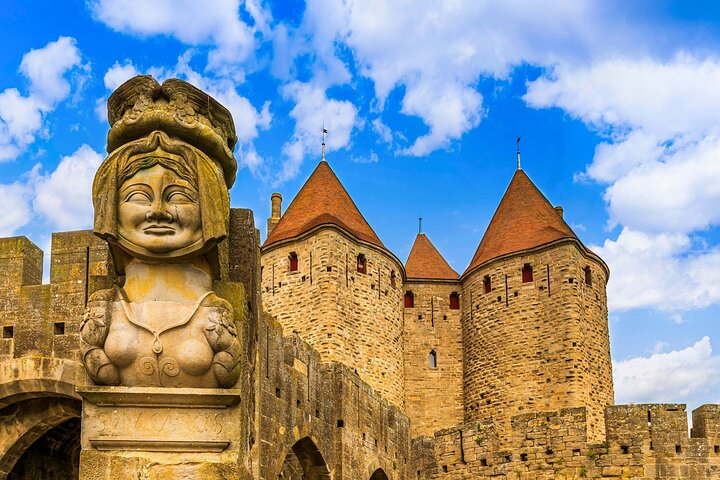 Carcassonne Walking Tour with Audioguide on Your Smartphone