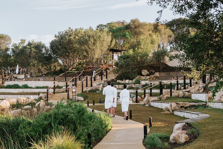 Peninsula Hot Springs Spa Experience and Express Transfer Shuttle