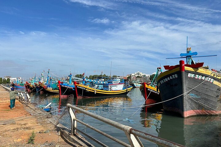 Mui Ne/Phan Thiet: Ta Cu Mountain with Cable Car & Lying Buddha