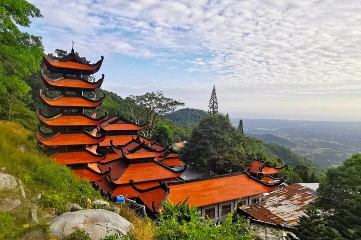 Mui Ne/Phan Thiet: Ta Cu Mountain with Cable Car & Lying Buddha