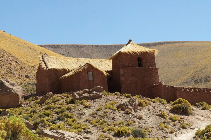 4-Day Atacama Desert Experience with Hotel, Tours & Meals