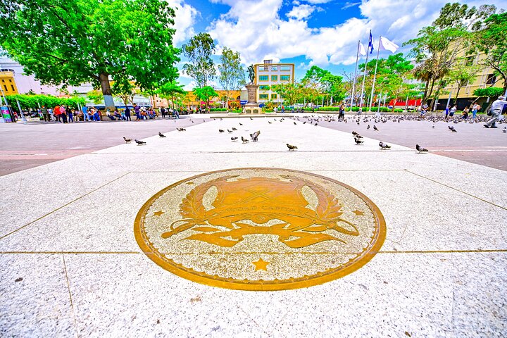 San Salvador Layover City Sightseeing Tour