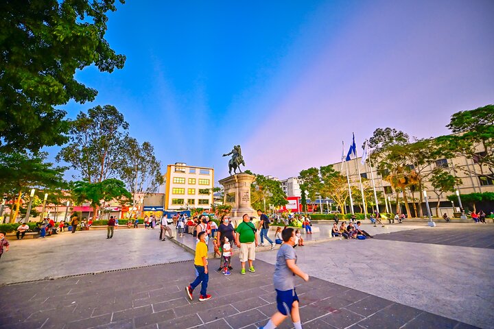 San Salvador Layover City Sightseeing Tour