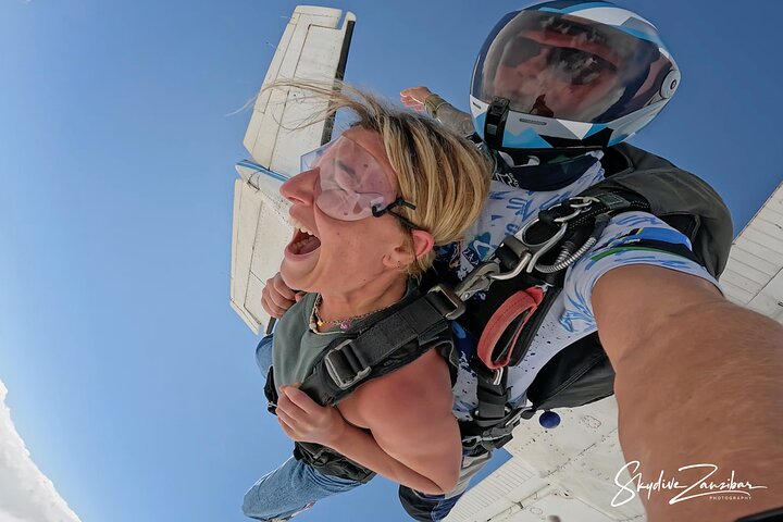 Skydive Zanzibar | Tandem Skydive