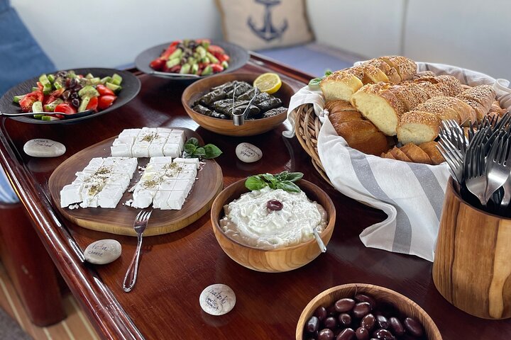 Rhodes Day Cruise (with lunch & unlimited drinks) 5,5 Hours