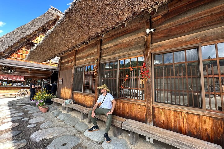 World Heritage Shirakawa-go Perfect Guided Tour from Kanazawa