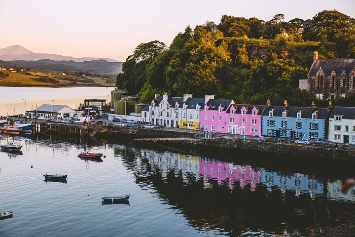 Isle of Skye and Eilean Donan Castle Day Tour from Inverness