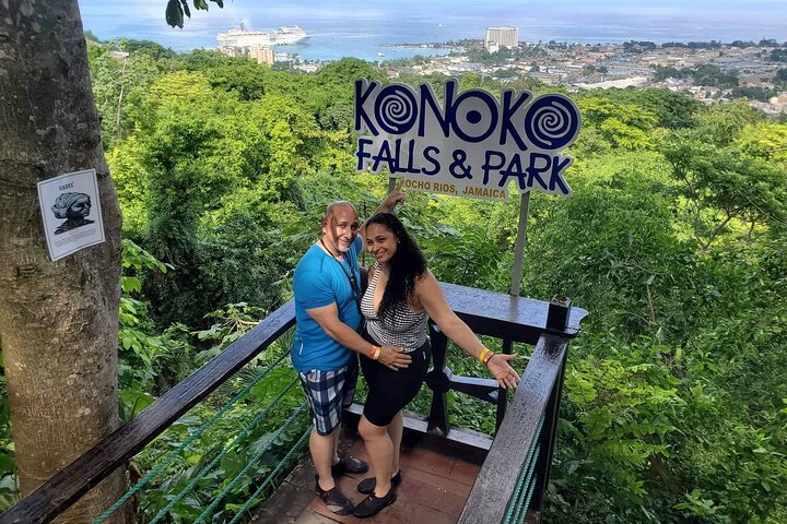 Jamaica Blue Hole, Konoko Falls, River Tubing and Riding Horse