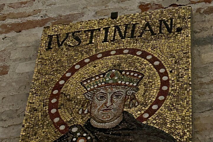 Ravenna: Mosaics and Highlights Guided Tour with Admission Ticket