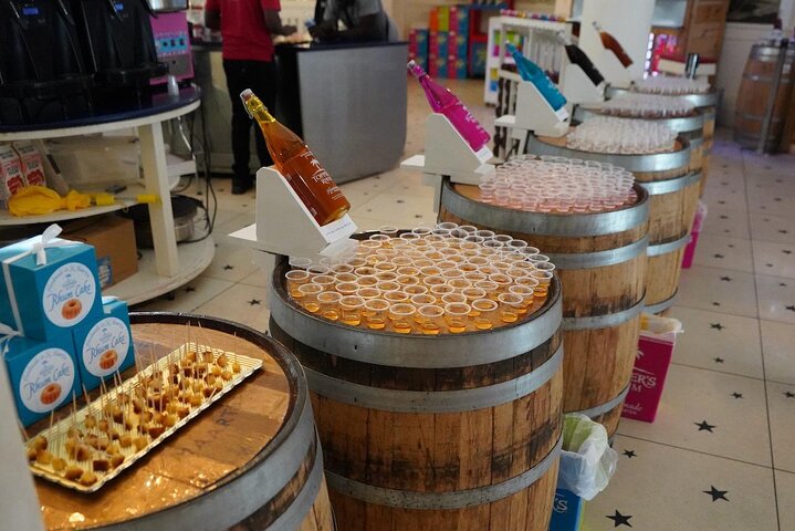 Topper's Rhum Distillery Tour in St Maarten
