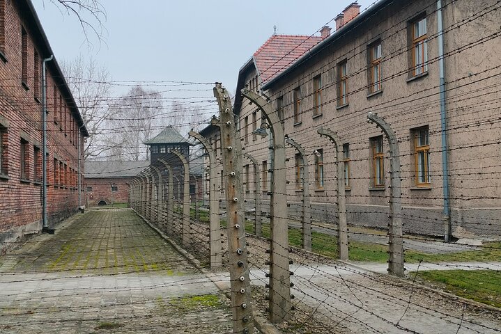 One Day Tour to Auschwitz-Birkenau from Warsaw by Car