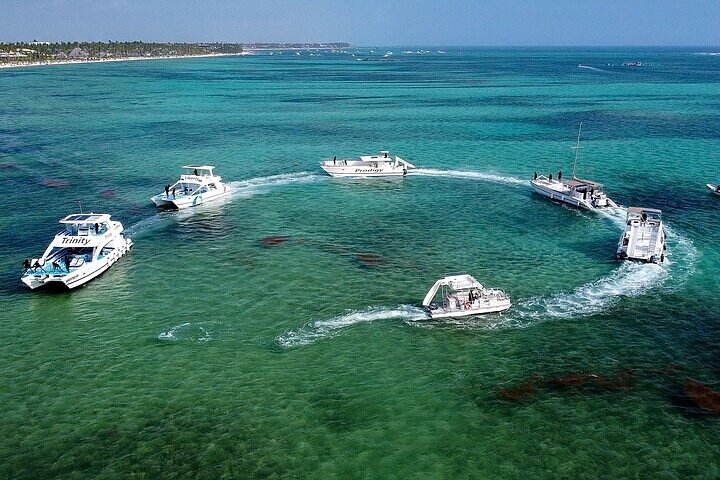 Private Catamaran Cruise with Slide & unlimited drinks