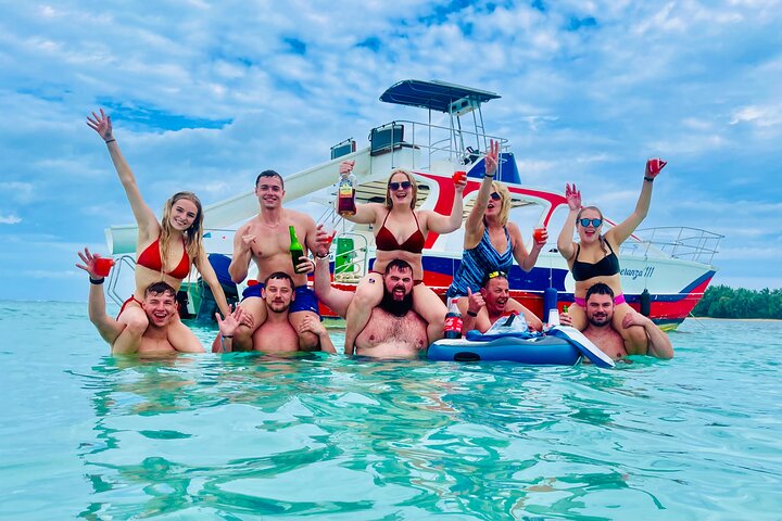Private Catamaran Cruise with Slide & unlimited drinks