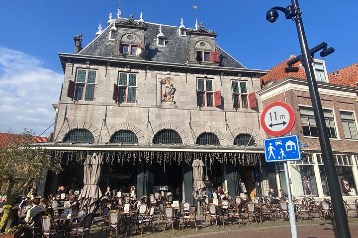 Escape The City Walking Tour in Hoorn City with Puzzles