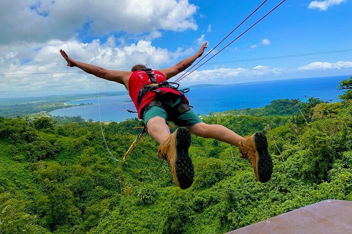 Vanuatu Jungle Zipline, Swing and Skybridge Combo with Transfer