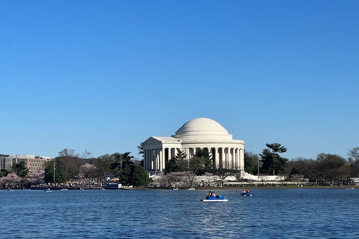 Nation’s Capital Guided Tours and Airport Transfers