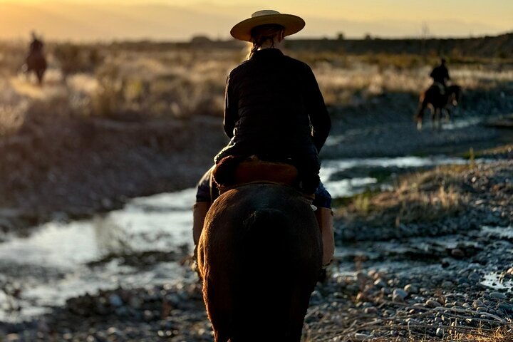 Horseback riding and lodging in Mendoza