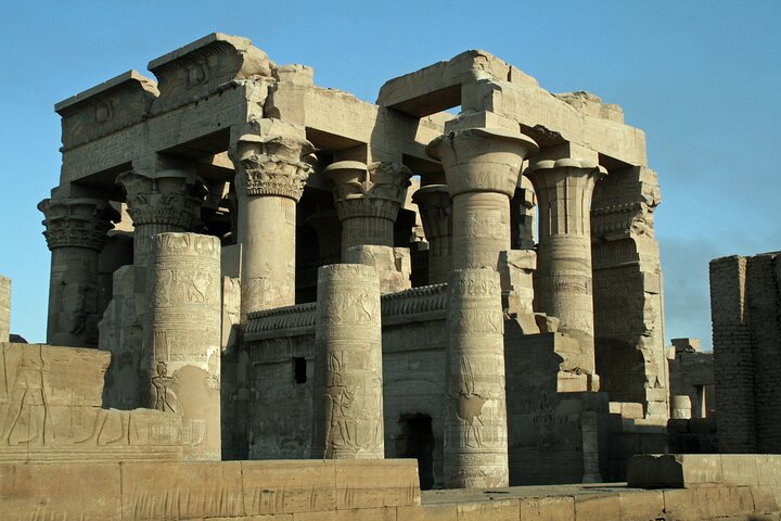 3 Days and 2 Nights Nile Cruise from Aswan to Luxor