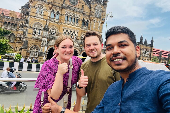Private Mumbai City Tour with Guide and Transport