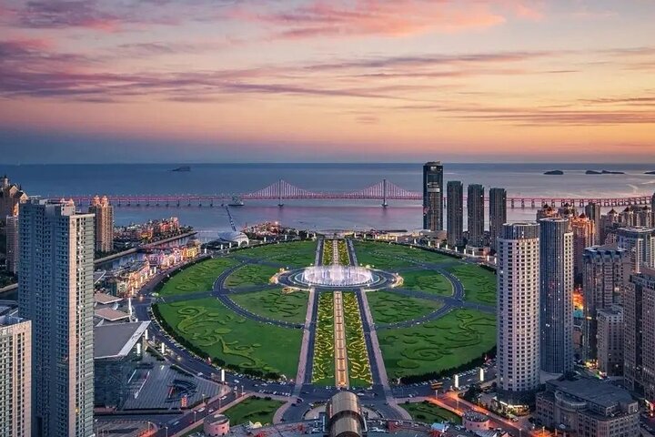 Dalian City Private Day Tour in Your Way