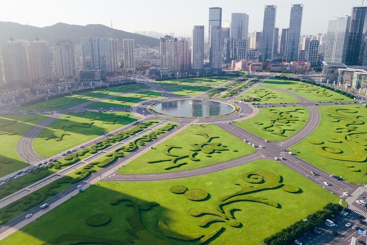 Dalian City Private Day Tour in Your Way