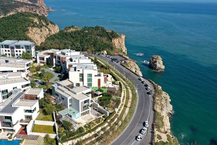 Dalian City Private Day Tour in Your Way
