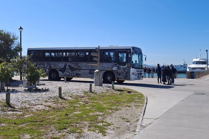 Robben Island Ferry Ticket &Guided Prison Tour with Pick-up& back