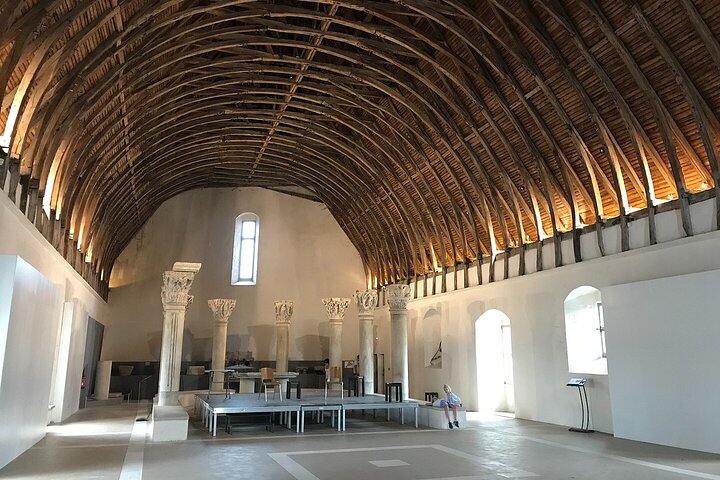 Cluny abbey private guided tour with your official tour guide !