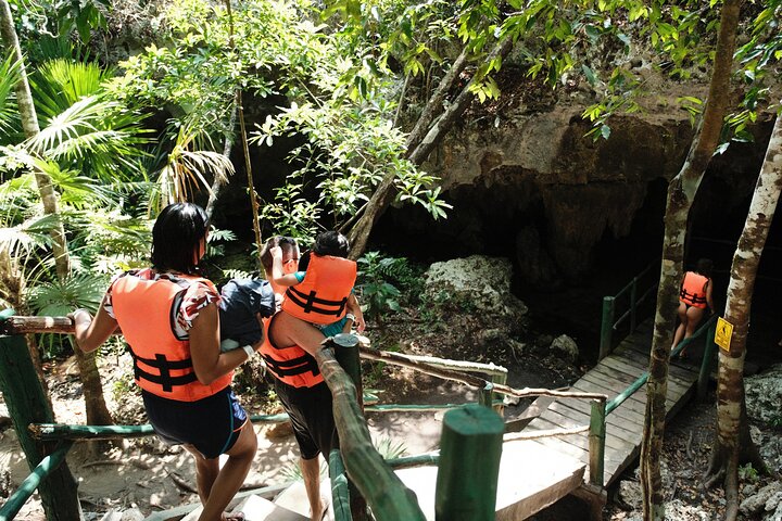 Small Group Semi Private Akumal and Cenote Snorkeling Tour