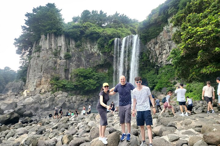 Private Half Day South and West Tour in Jeju Island