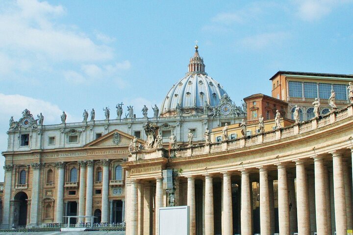 Rome: Vatican Museums & Sistine Chapel Fast Entry -Optional Guide