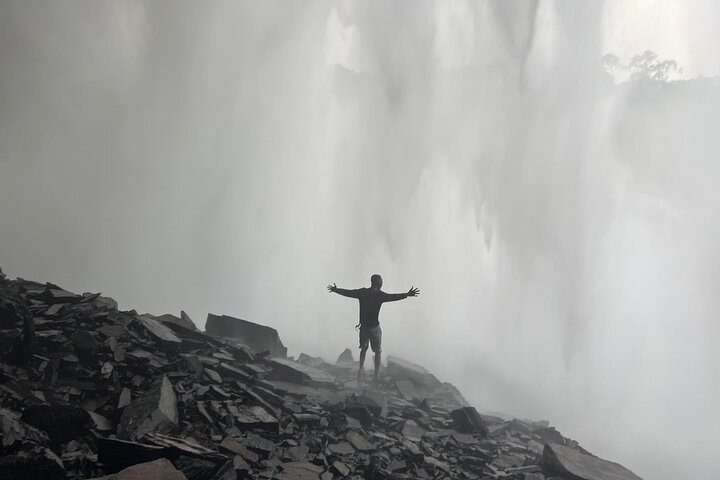 Overnight Adventure at Calandula Falls and Black Rocks