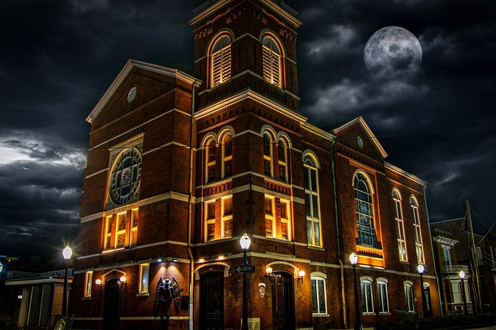 Mobile Ghost Tours: Murder, Mayhem, & Malice
