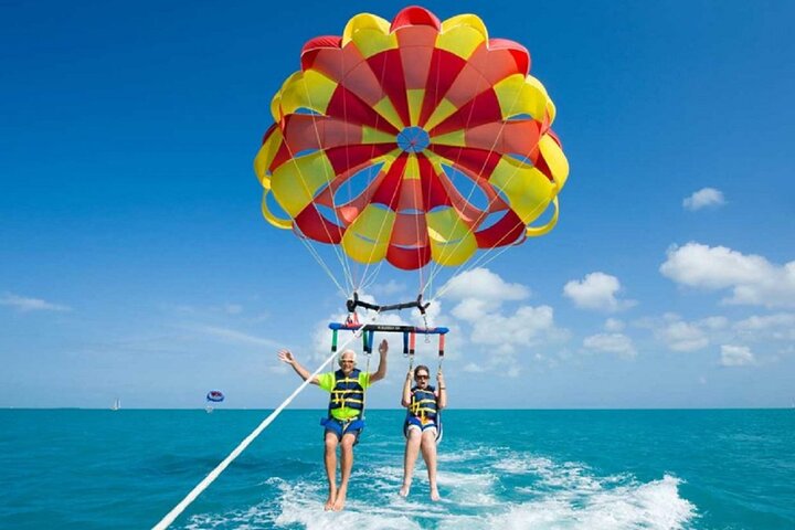 Shared Yacht Tour with Drinks Lunch and Snorkeling