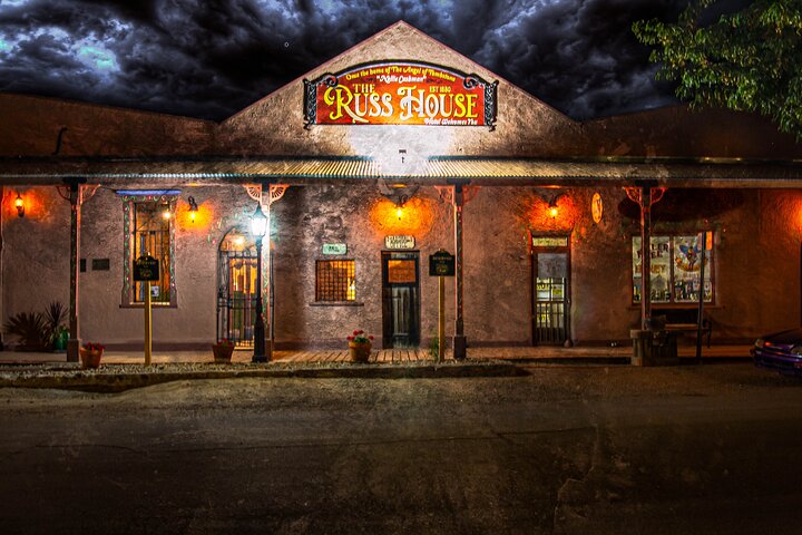 Tombstone Ghost Tours: Ghosts and Gunslingers of the Wild West