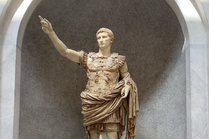 Rome: Vatican Museums & Sistine Chapel Fast Entry -Optional Guide
