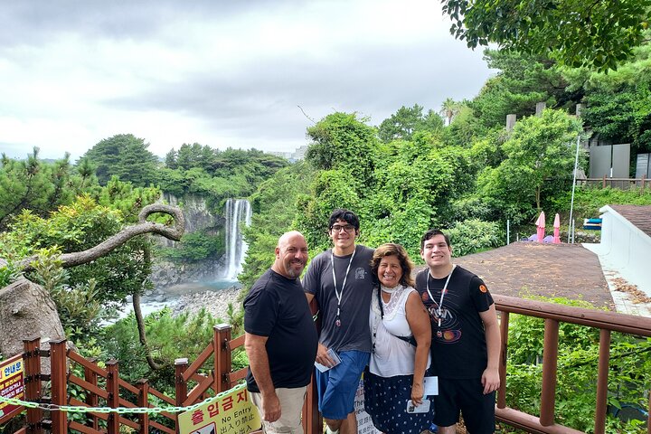 Private Tour in South and East in jeju island