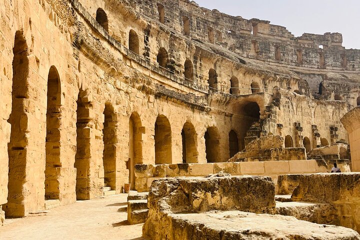 2 Day Private Desert Adventure to Tunisia Sahara Camp and Ruins