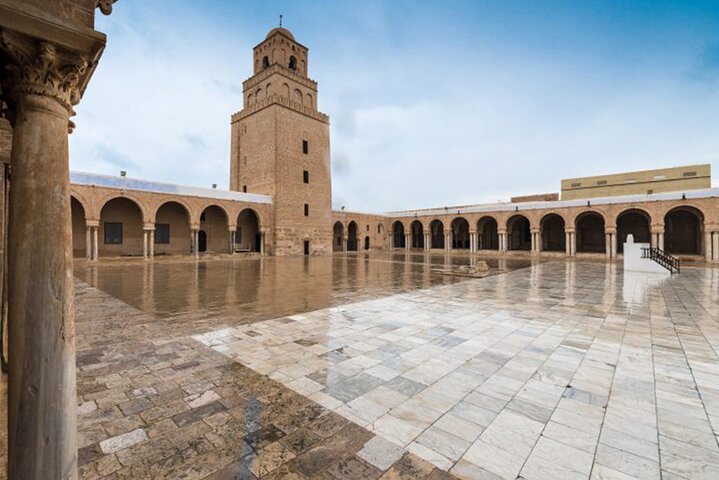 2 Day Private Desert Adventure to Tunisia Sahara Camp and Ruins
