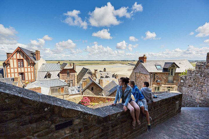 Mont Saint Michel: Explore History and Scenic Views