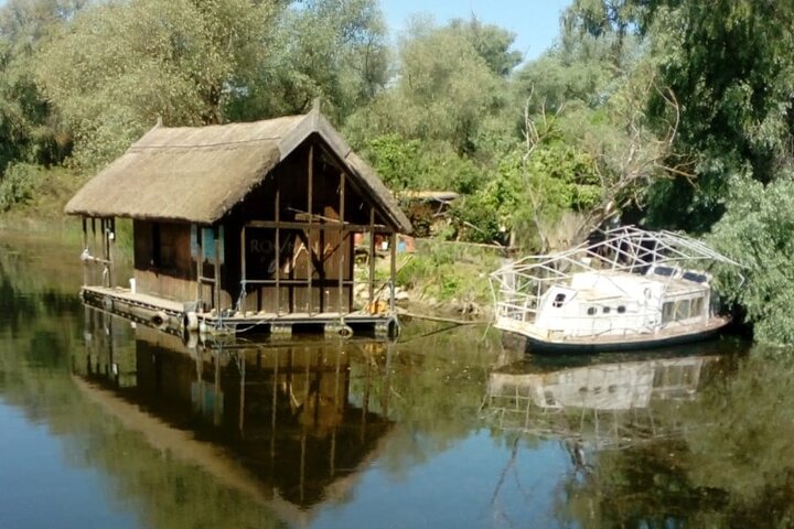 Boat excursion in the Danube Delta, with terrace and closed hall.