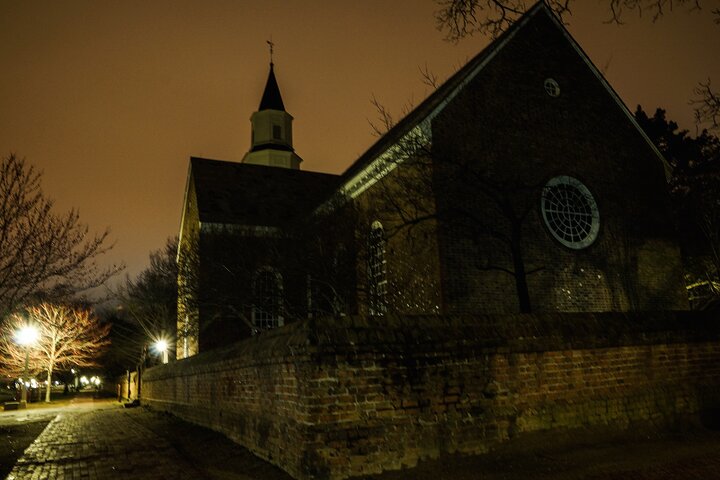Whispers of Williamsburg Haunted Ghost Tour with Add-on options