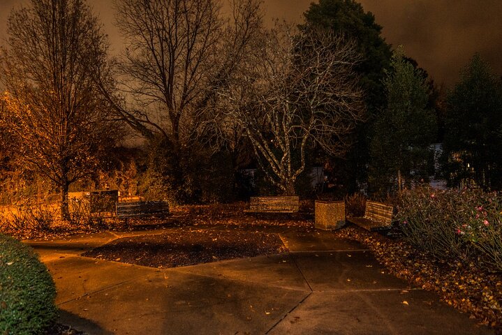 Whispers of Williamsburg Haunted Ghost Tour with Add-on options