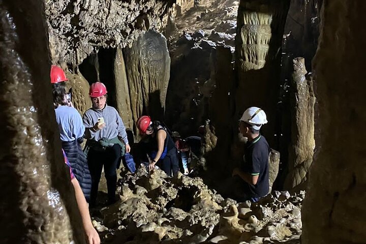Full-Day Tour to the Rey Marcos Caves & Nature from Coban