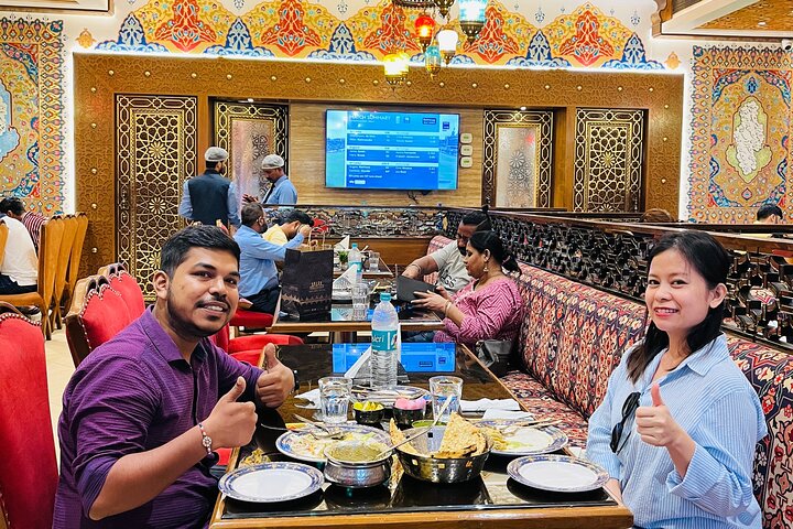 Private Mumbai City Tour with Guide and Transport