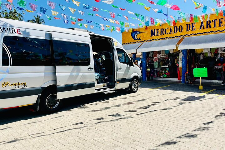 Manzanillo Tour with Transportation and Face-to-face Guide