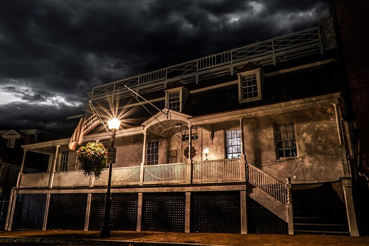 Annapolis Ghost Tours Boos & Booze Haunted Pub Crawl