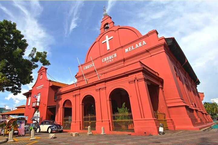 Malacca UNESCO Heritage Site Tour with Professional Tour Guide