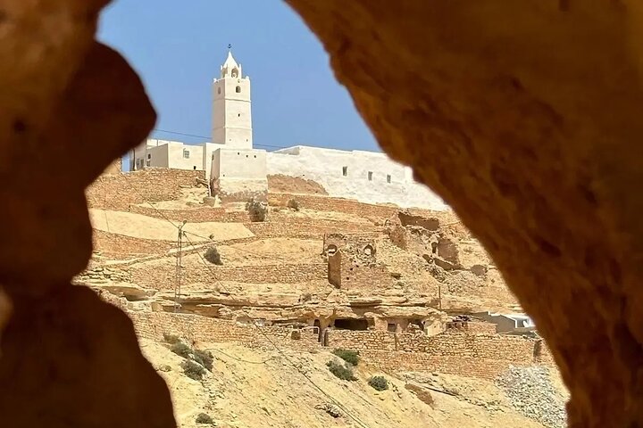 2 Days Private Tour to Ksar Ghilane: Night in Tent