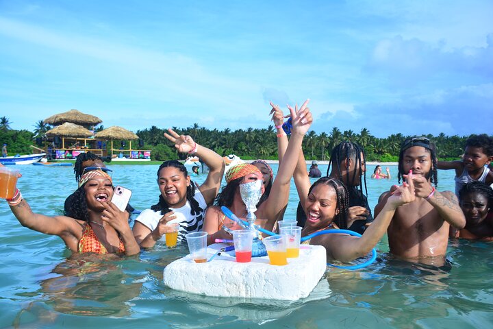 #1 Live DJ Hip Hop adult only Party Boat Unlimited drink sand-bar
